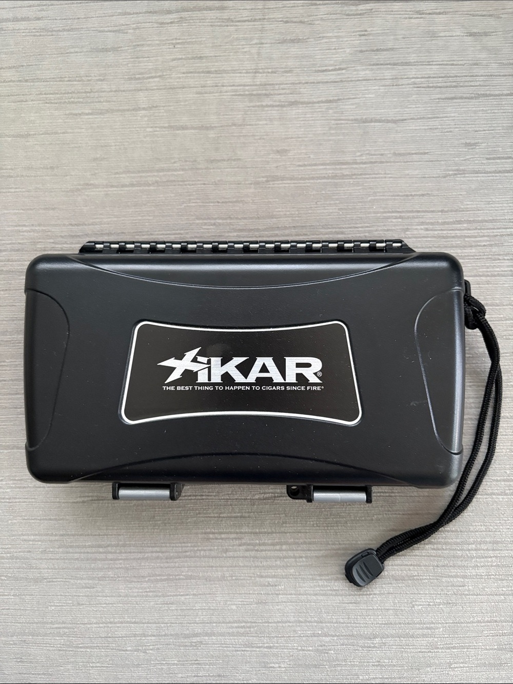 Black Travel Cigar Case with Lanyard
